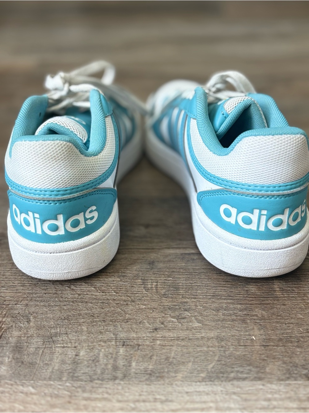 adidas Hoops 3.0 Women’s Size 7 White Light Blue Sneakers - Picture 4 of 5
